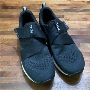 TIEM Woman’s Cycling Shoes size10